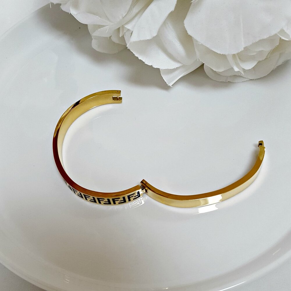 NEW! 18K PLATED Stainless LETTER BANGLE BRACELET - Picture 2 of 6